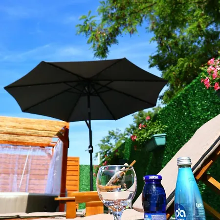 Willa Crystal Bihać