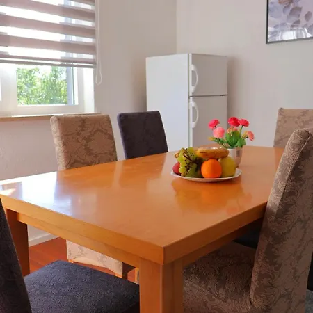 Crystal Villa Bihac