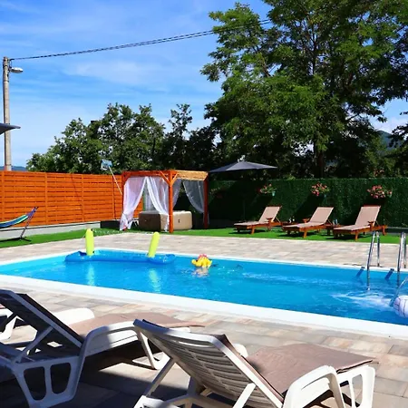 Villa Crystal *
